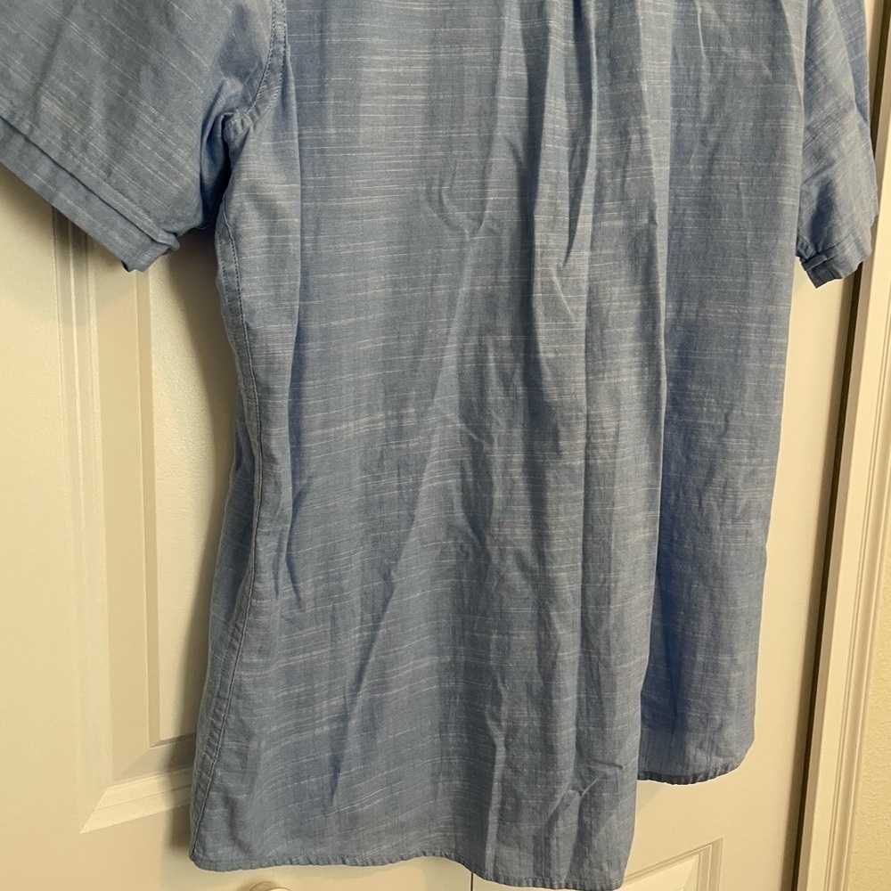 IZOD Shirt - Picture 5 of 11